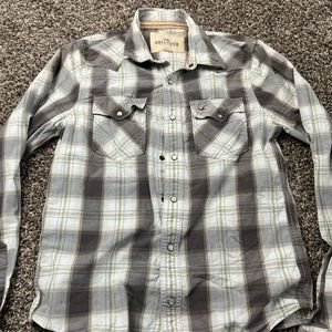 Vintage Hollister Perl snap